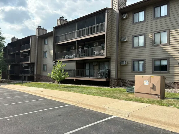 7301 W 101st St APT 102, Minneapolis, MN 55438