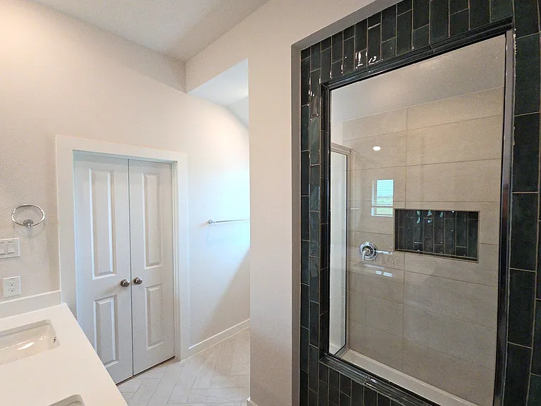 16723 Lake Austin St — Photo 13