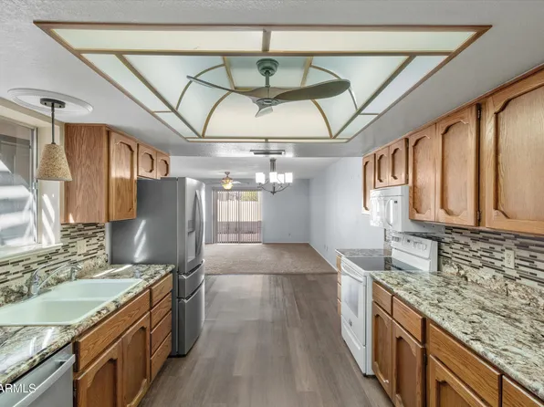3345 E UNIVERSITY Drive #34, Mesa, AZ 85213