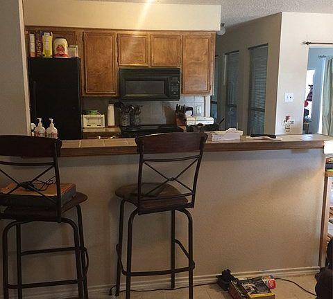 5th image of 4021 Heatherbrook Ct