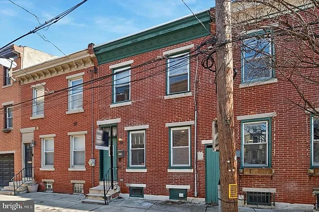765 S Mole St — Photo 1