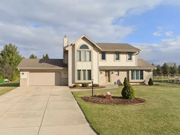 S83W17591 Cedarcrest LANE, Muskego, WI 53150