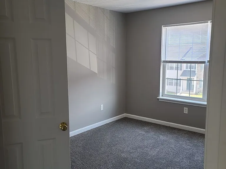370 Viewpoint Way — Photo 32