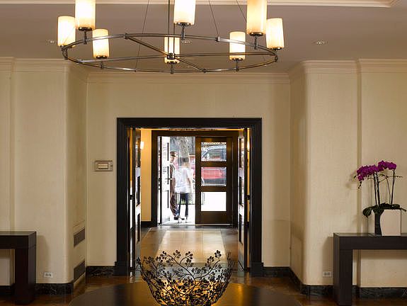 4th image of 10 Downing St Bsmt 1