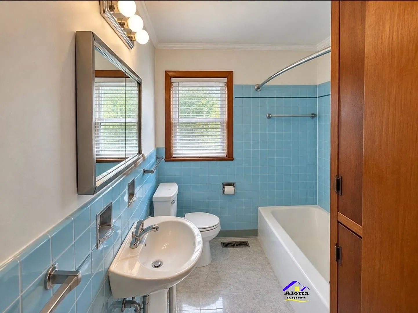 3111 Marita Dr — Photo 4