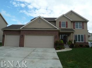 5108 Francesco Ln, Bloomington, IL 61705