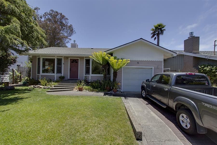 1st image of 431 Highland Dr