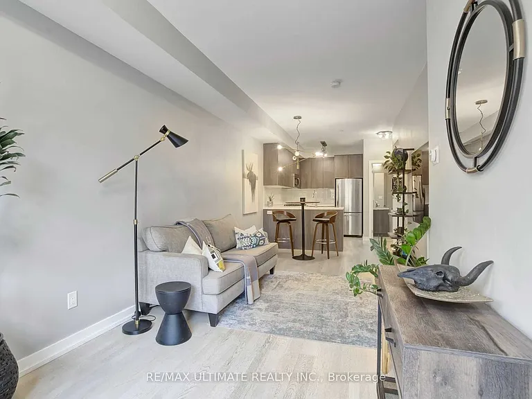 140 Broadview Ave #30 — Photo 4