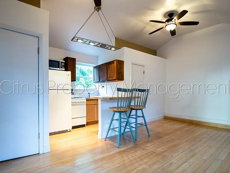 1840 Baylarian Blvd — Photo 27