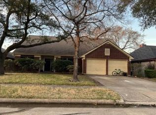 10929 Graywood Ct, La Porte, TX 77571