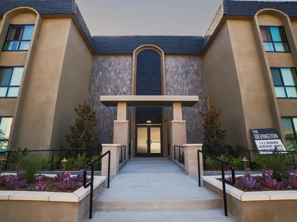 Devington Apartments