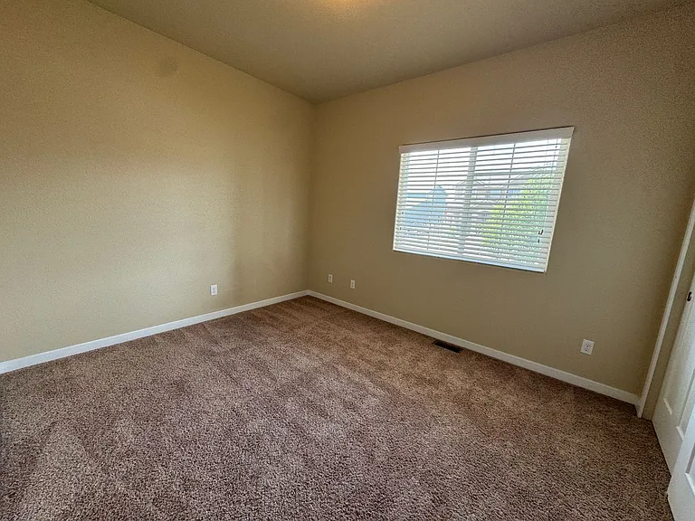 7623 Dutch Loop — Photo 15