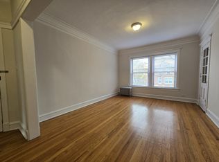 7417 N Paulina St #2, Chicago, IL 60626