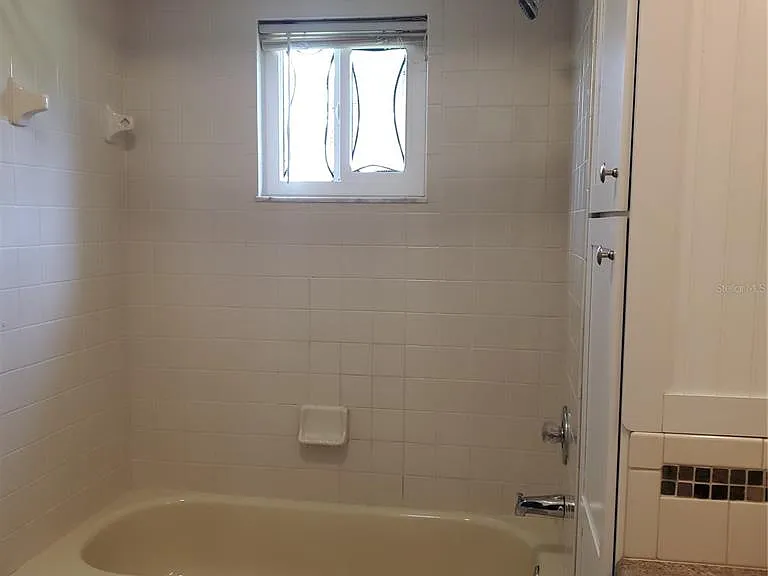 6311 SW 106th Pl — Photo 9