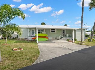 221 Mount Curve Ave NE #27, Saint Petersburg, FL 33702