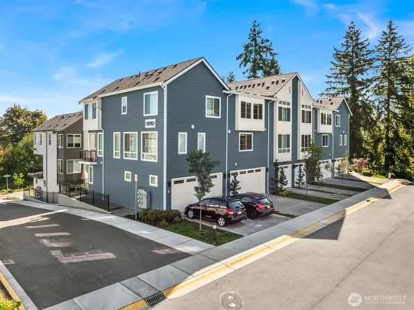 18782 67th Avenue NE #2, Kenmore, WA 98028