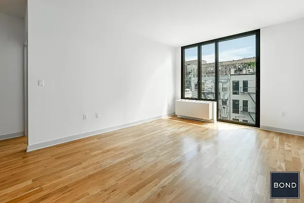 Rented by Bond New York | media 21