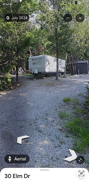 1st image of 2 Walnut Dr