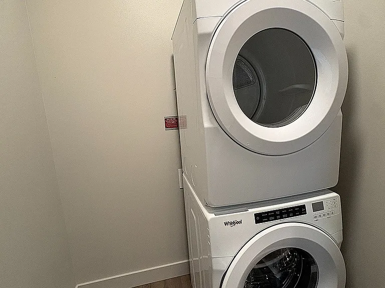 2 Bedroom/2 Bathroom - Unit 510, Laundry
