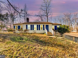 102 Bowen Dr, Fredericksburg, VA
