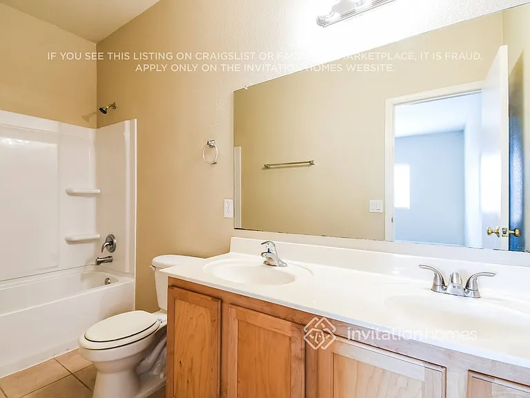 1182 E Desert Moon Trl — Photo 13