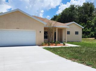 25412 Adams St, Astatula, FL 34705