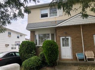 82 Littlefield Ave, Staten Island, NY 10312