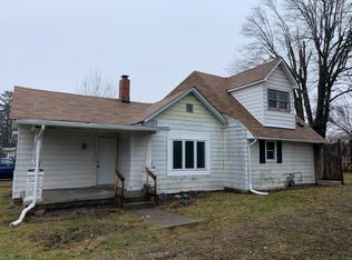 216 E Streeter Ave, Muncie, IN 47303