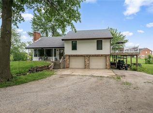 19109 Quinn Rd, Trimble, MO 64492