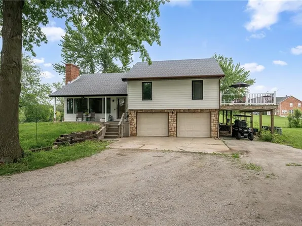 19109 Quinn Rd, Trimble, MO 64492