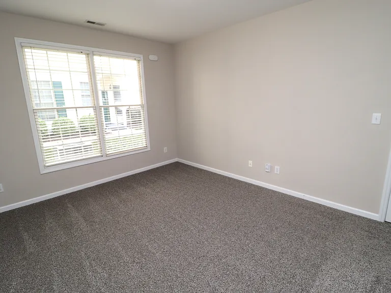 2812 Kudrow Ln — Photo 22