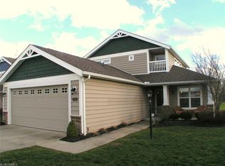 3010 Island Creek Dr, Medina, OH