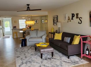 4200 Belair Ln APT 104, Naples, FL 34103