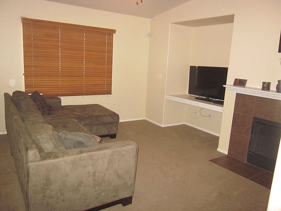 4th image of 309 San Remo Ave