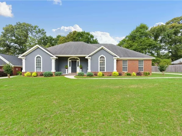 4015 Blakewood Dr, Semmes, AL 36575