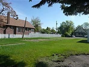 2nd image of 136 N Cedar St