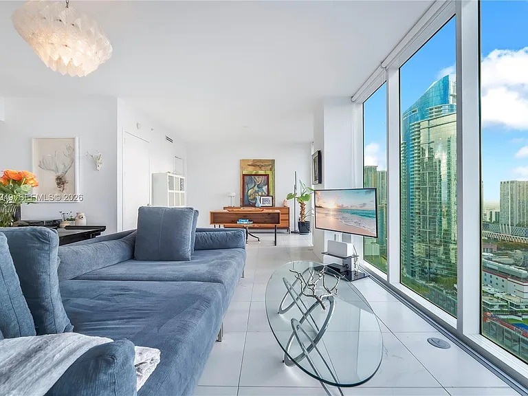 1040 Biscayne Blvd #3306 — Photo 4