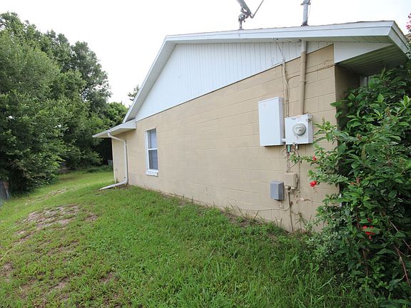 3rd image of 1017 Fort Smith Blvd
