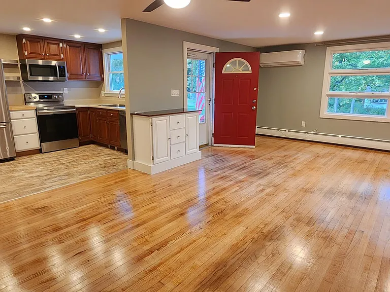 414 Greenwoods Rd — Photo 26