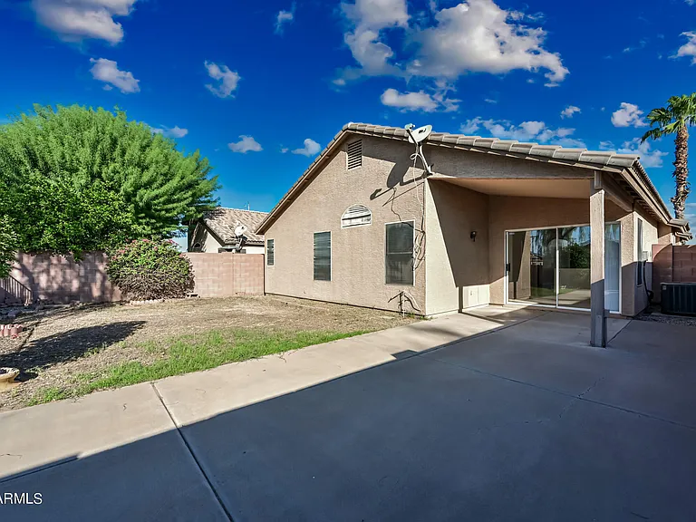 2607 E Anderson Dr — Photo 28