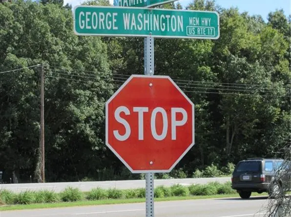 2019 George Washington Memorial Hwy, Yorktown, VA 23693