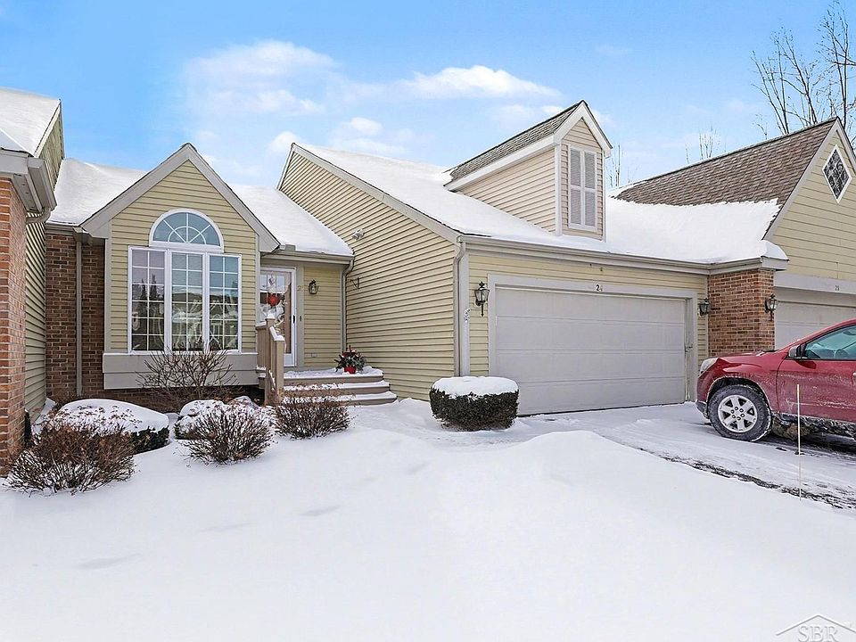 1st image of 24 Drake Dr W
