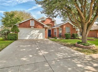 744 Cardinal Dr, Saginaw, TX 76131