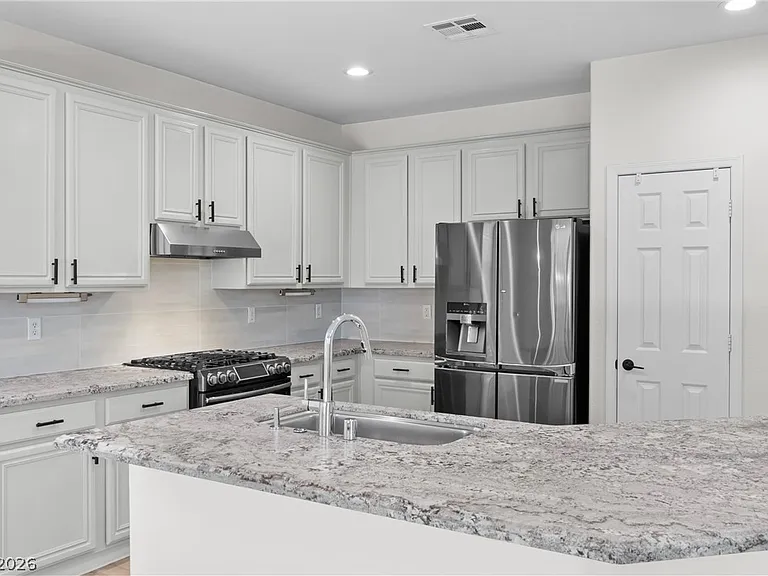 11223 Tribiani Ave — Photo 13
