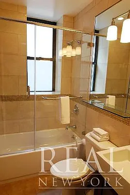 Rented by REAL New York | media 129