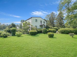 112 2nd St, Brentwood, NY 11717