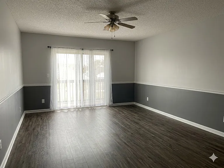 13830 Glasser Ave — Photo 6