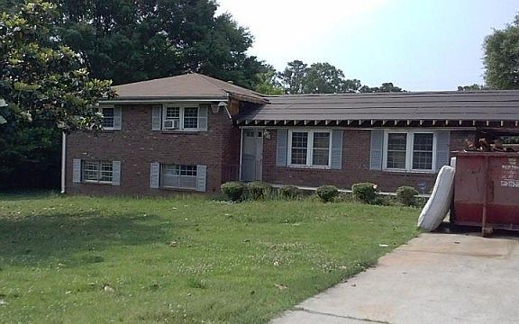 2nd image of 62 Brookhaven Dr