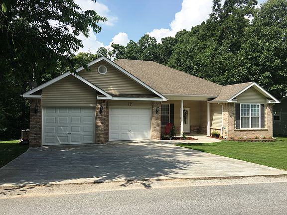 2nd image of 7 Primrose Ln