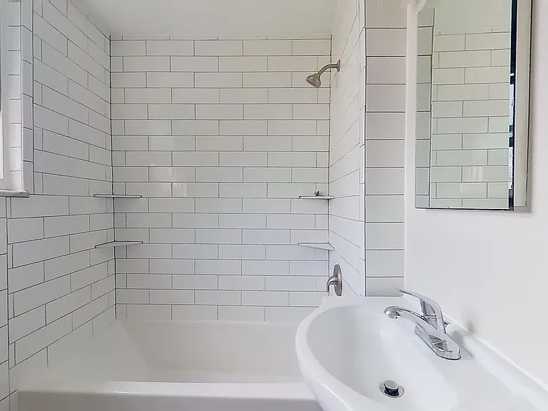 453 Cedarville St #2 — Photo 3